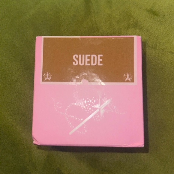 Jeffree Star MAGIC STAR™ LUMINOUS SETTING POWDER - Picture 3 of 6